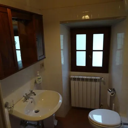 Agriturismo Casa Degli Ulivi *